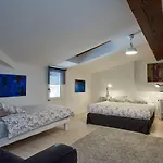 St Simon 3* Blaye