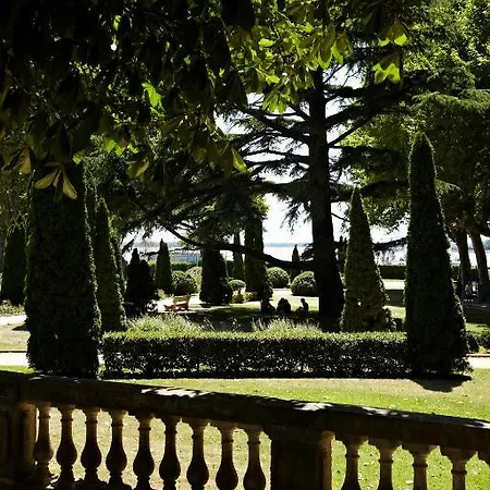 St Simon Blaye