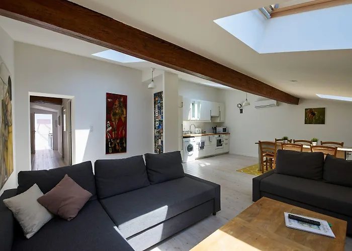 St Simon Pensión Blaye