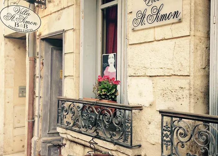 St Simon 3* Blaye