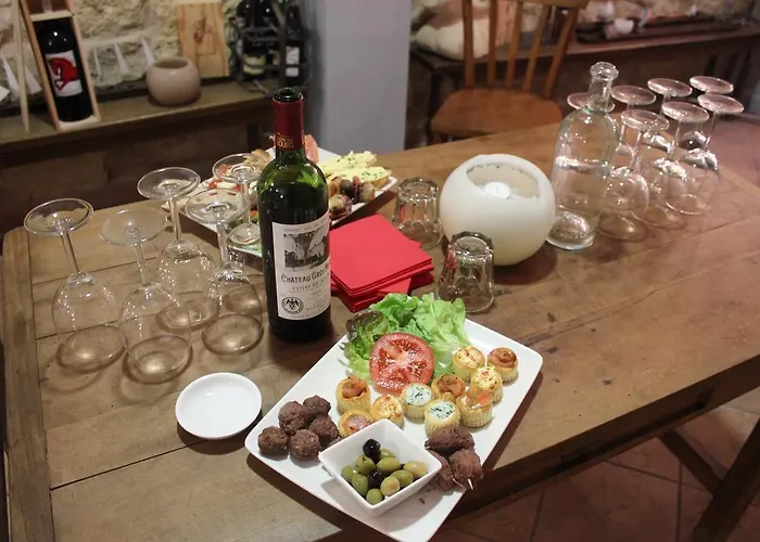 St Simon Pensión 3*