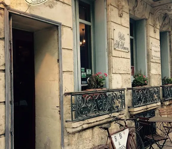 Pensión St Simon 3*