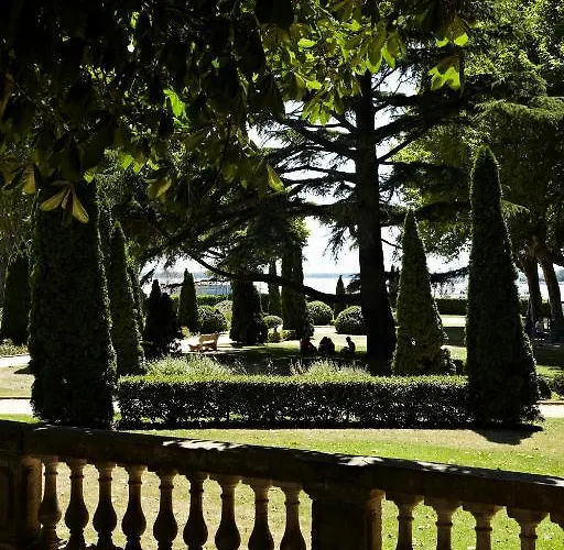 St Simon Blaye